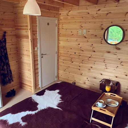 Colorado - Jacuzzi, Playstation Chalet Durbuy